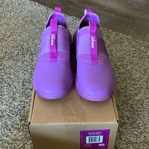 Clove Solo women’s shoe. BRAND NEW with box